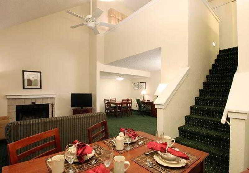 Sonesta Es Suites South Brunswick - Princeton Monmouth Junction Екстериор снимка